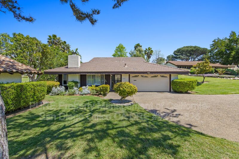 San Diego House: 12576 Oaks North Dr