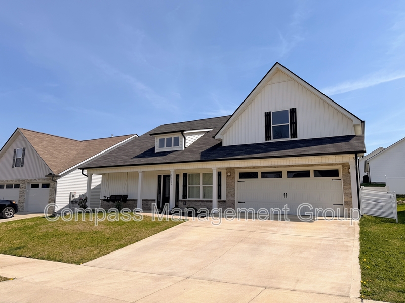 Knoxville House: 6512 Cara Cade Lane