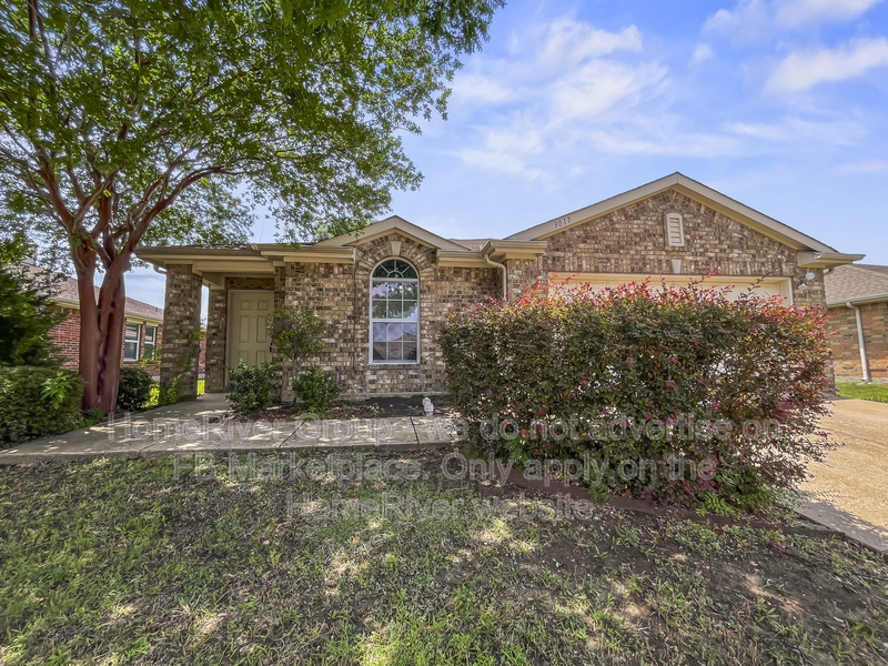 Wylie House: 3017 Eastwood Dr