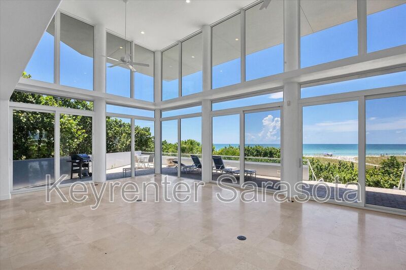 Longboat Key House: 5801 Gulf of Mexico Dr