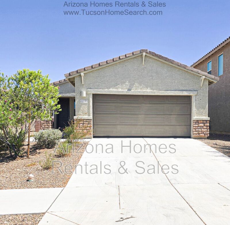 Vail House: 11295 S Weismann Dr