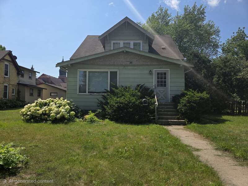 Buffalo House: 309 Central Ave