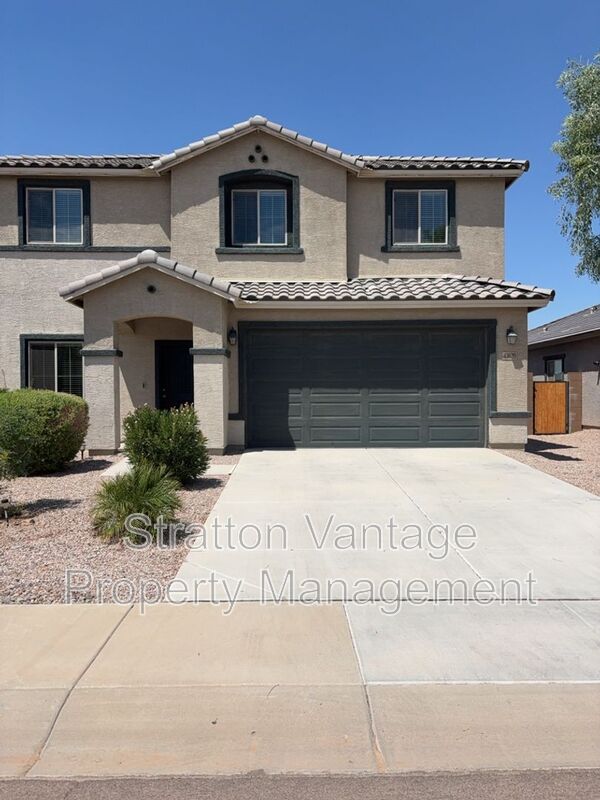 Maricopa House: 43620 W Mescal