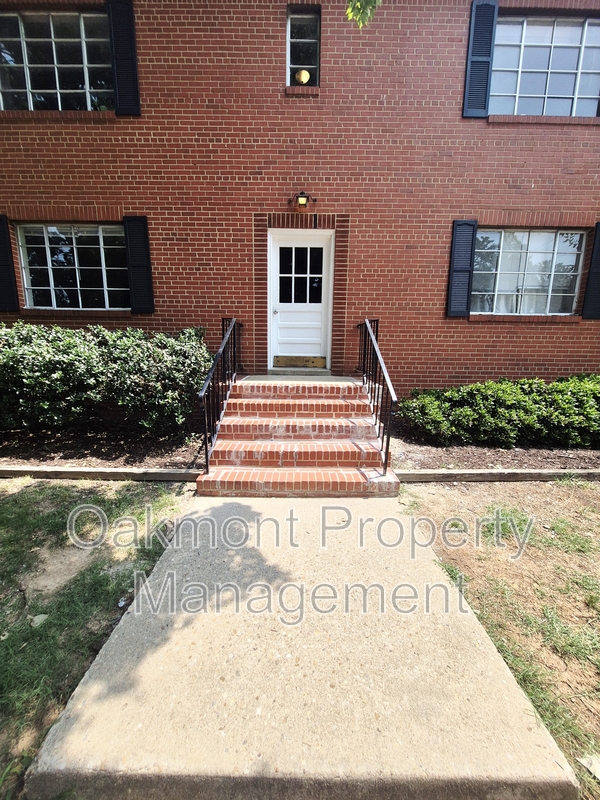 Richmond Condo: 3230 West Grace Street - 6