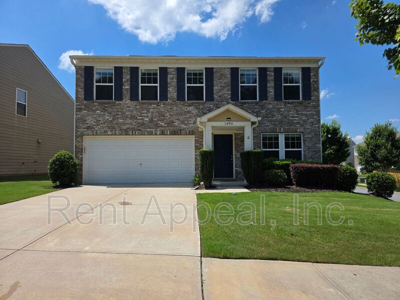 Sugar Hill House: 1490 Avalon Creek Road