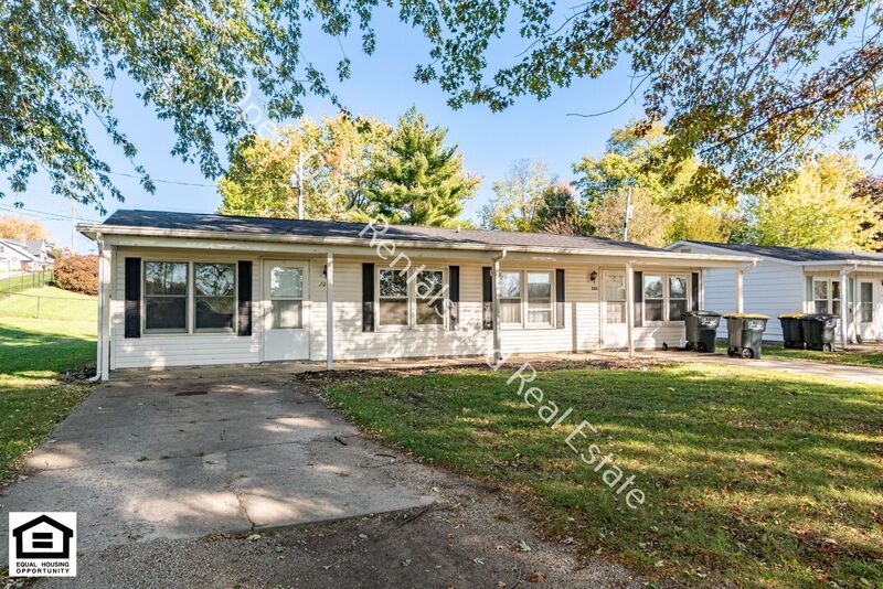 Kendallville Condo: 701 Lake Ave