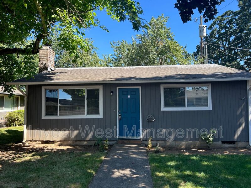 Vancouver House: 3512 Kauffman Avenue