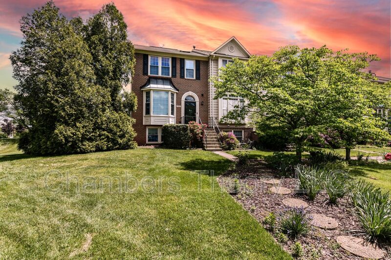 Sterling House: 21820 Leatherleaf Ct.