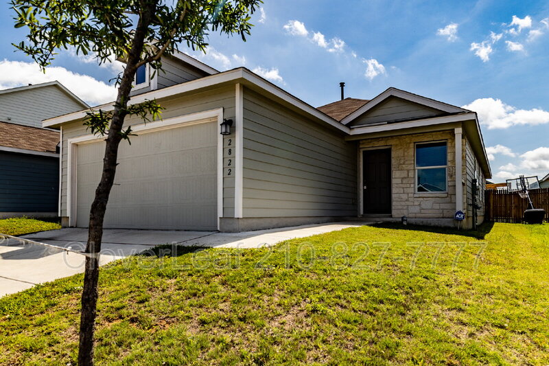 Converse House: 2822 Millikan Dr