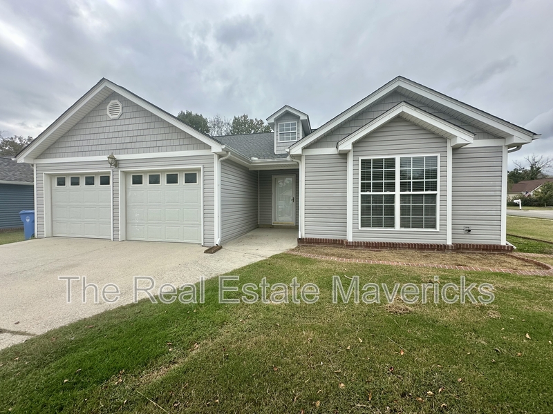 Chattanooga House: 1720 Hawk Run Lane