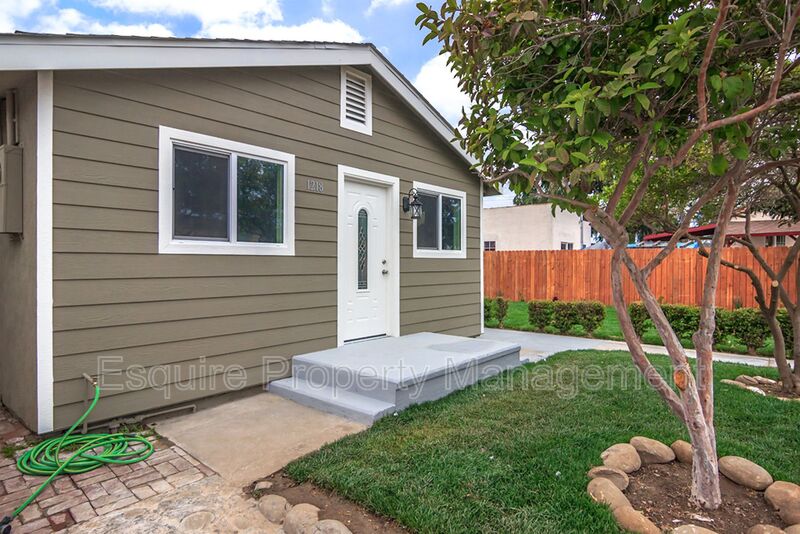 VENTURA Condo: 1218 N. OLIVE ST