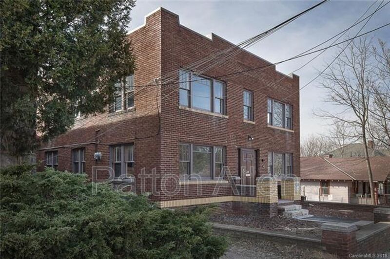 Asheville Condo: 60 Flint St