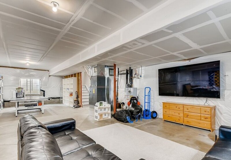 Main Rental Photo 16
