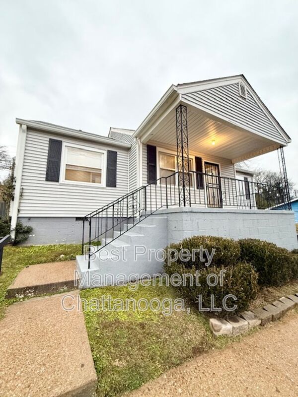 Chattanooga House: 3009 Saint Paul Street
