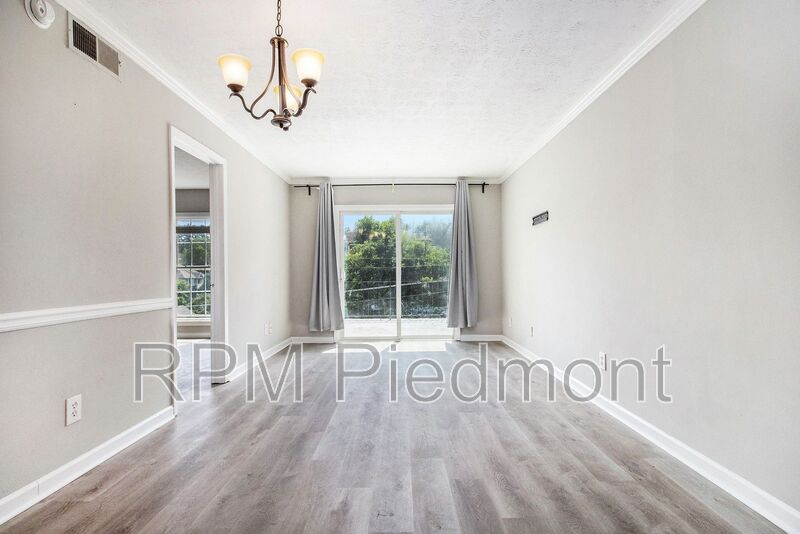 Atlanta Condo: 2805 Northeast Expressway