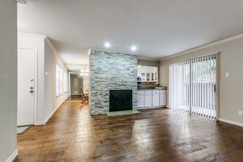 Dallas Condo: 5335 Bent Tree Forest Dr