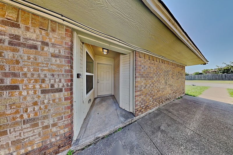 Forest Hill Condo: 3405 Republic Dr