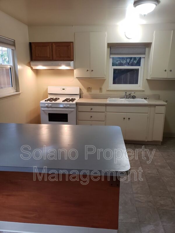 Fairfield Condo: 940 Ohio St.