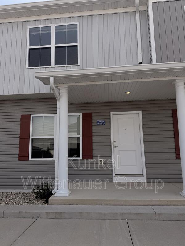 O'FALLON Condo: 300-D PACIFIC DRIVE