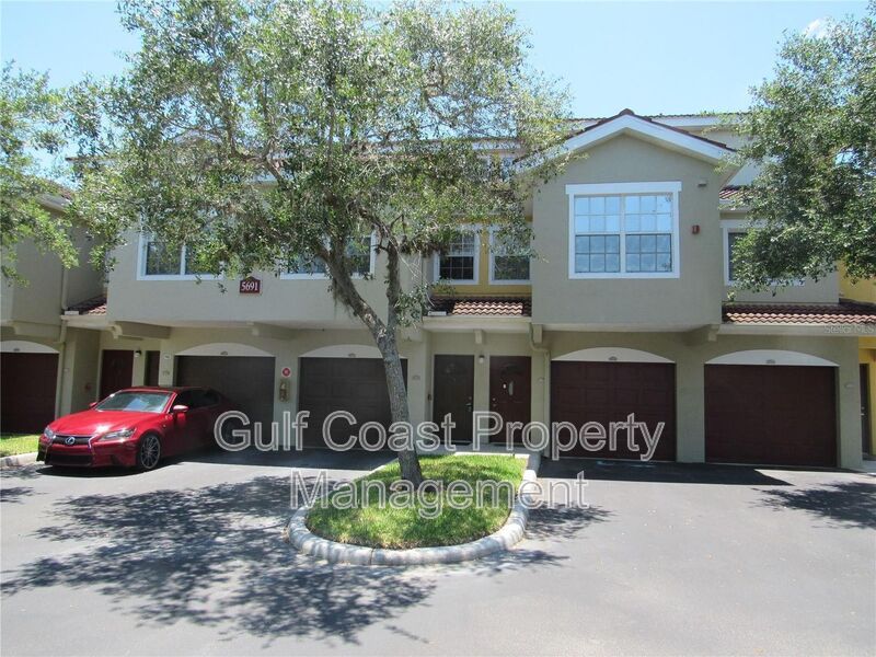 Sarasota House: 5691 Bentgrass Dr