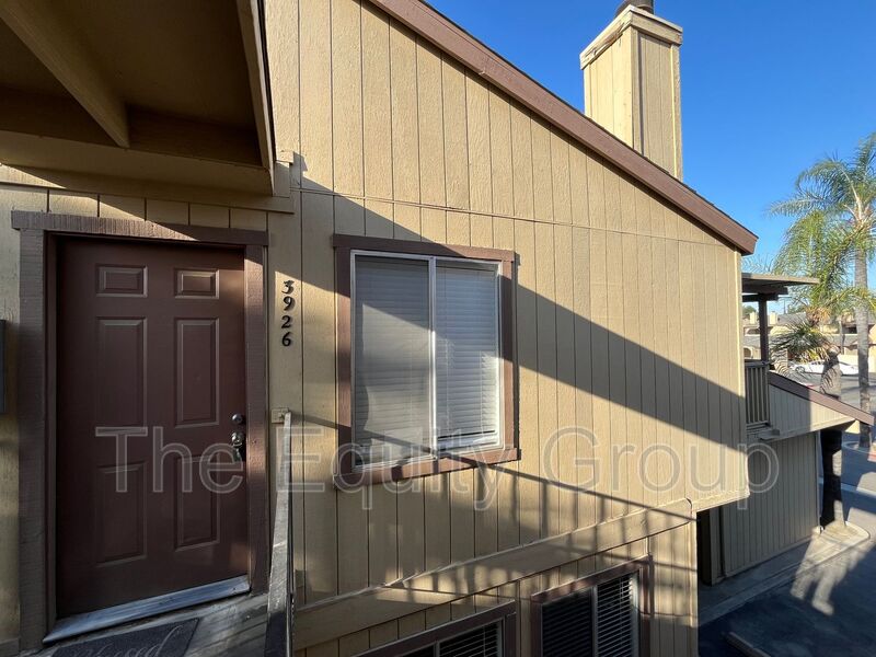 Visalia House: 3926 W. Meadow Ave