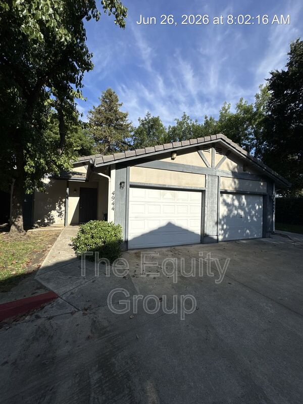 Visalia House: 4944 W. Westgate Court