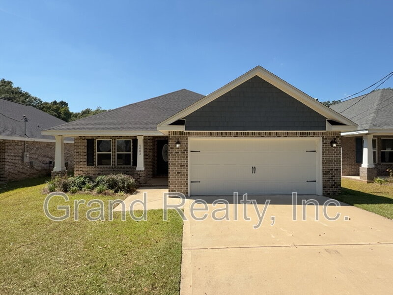 Pace House: 4483 Watkins Street