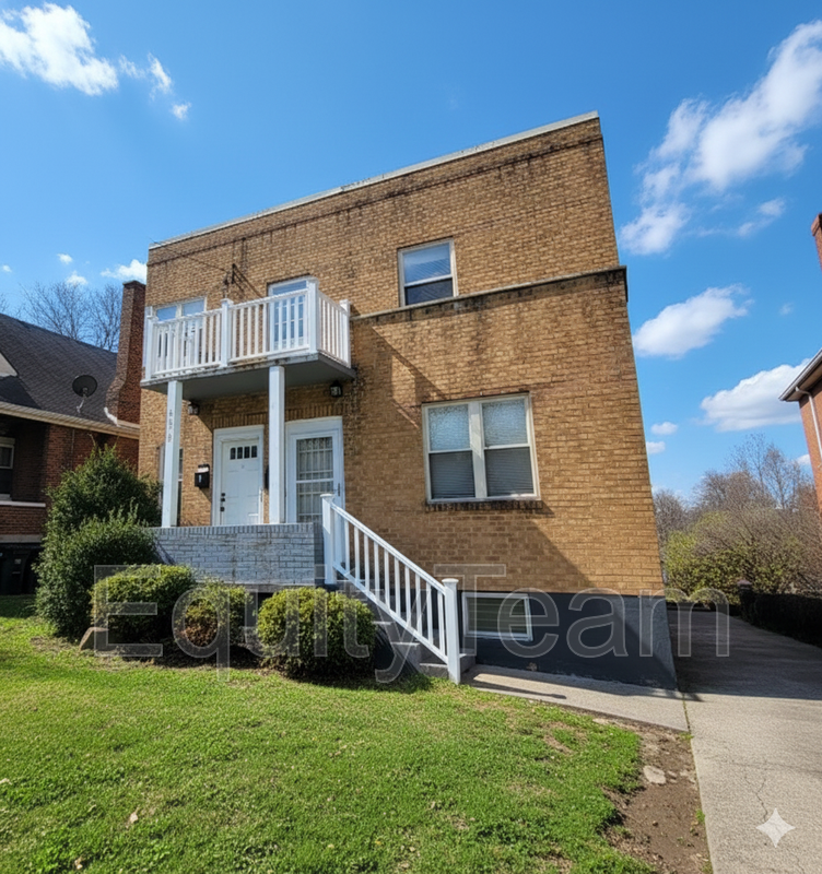 Cincinnati Condo: 4379 Ridgeview Ave