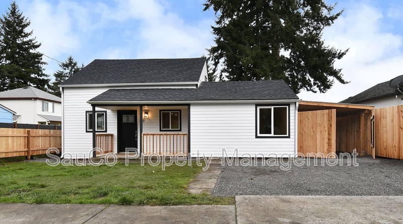 Portland House: 202 Northeast 92nd Place