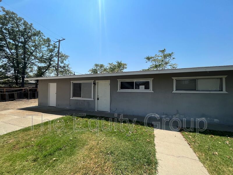 Hanford House: 311 E Elm Street -3