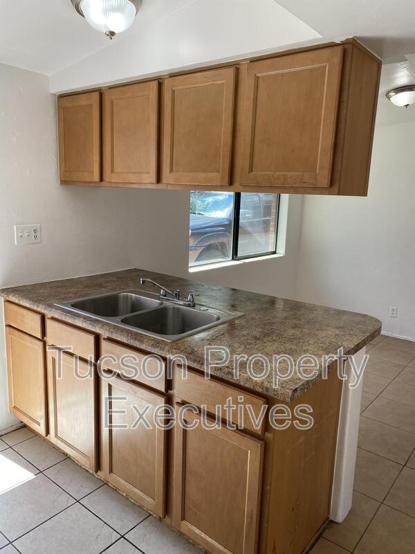 Tucson Condo: 1646 North Beverly Avenue