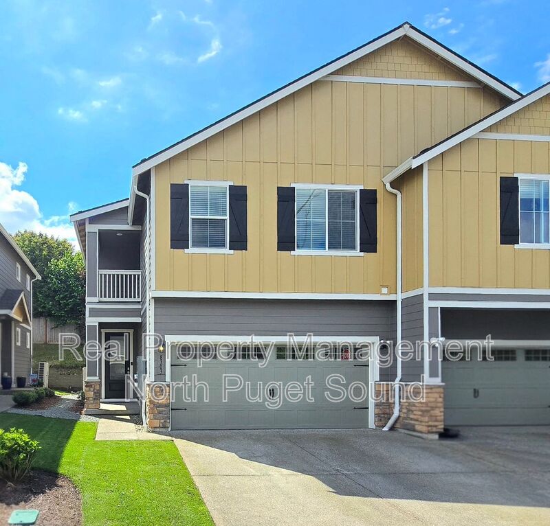 Arlington House: 8303 Gilman Way