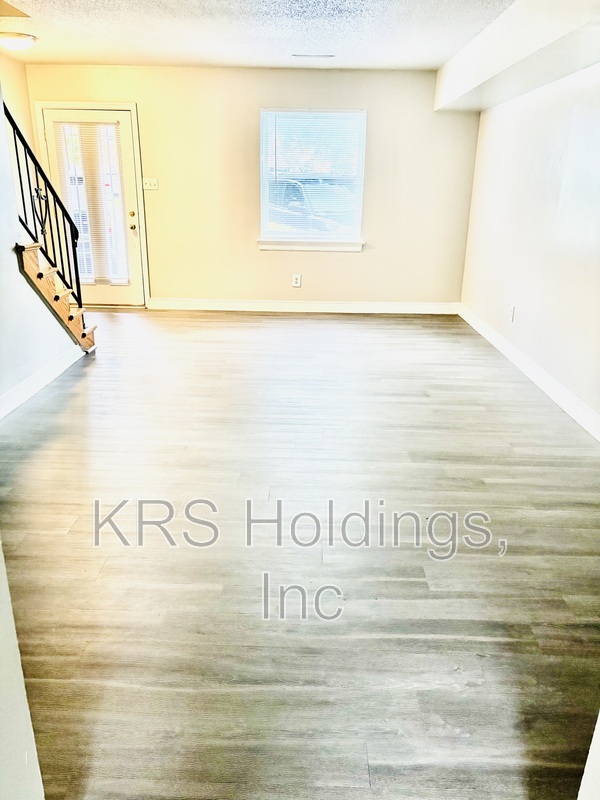 N Chesterfield Townhome: 5226 Goolsby ct