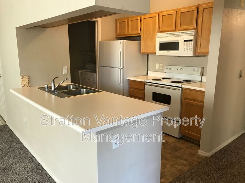 Phoenix Condo: 5401 E. Van Buren St.