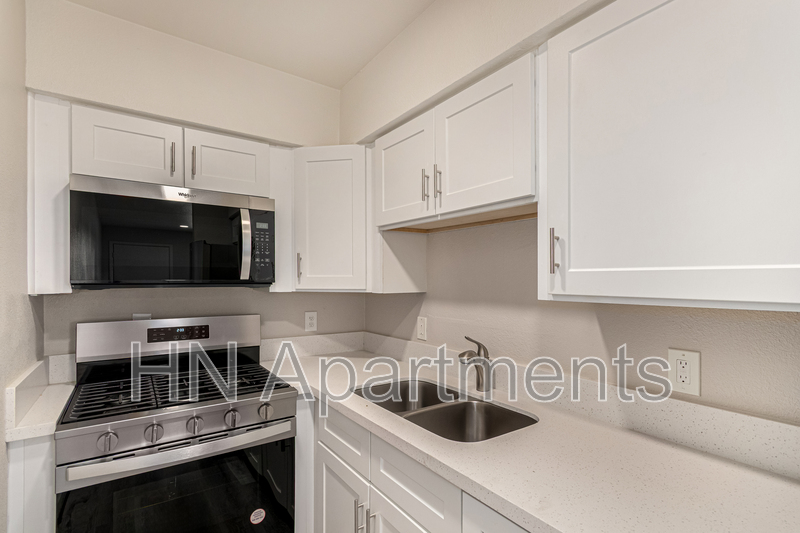 Phoenix House: 8639 N 7th St