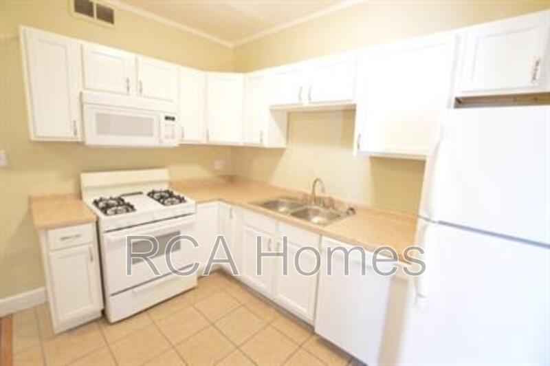 Indianapolis Condo: 2527 Shelby St, Unit 7