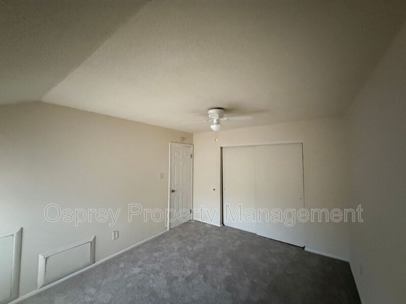 Move-In Ready 4BR Home on Cul-de-Sac in Green Run "ASK ABOUT OUR ZERO DEPOSIT" - Photo 9