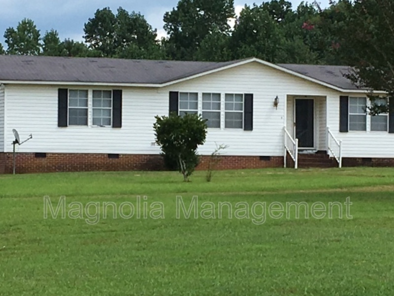 Norlina House: 146 Indian Dr.