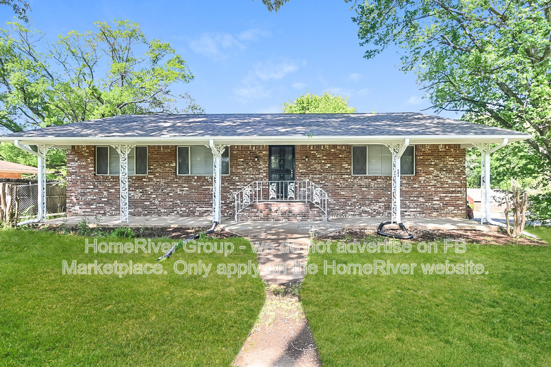 Memphis House: 3435 Raleigh Millington Rd