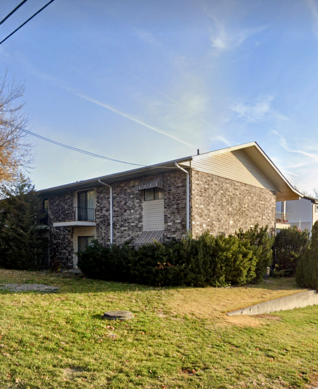 Oskaloosa Condo: 310 North 11th Street - 1