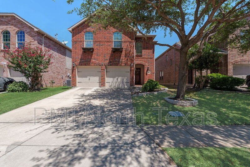McKinney House: 10516 Bolivar Dr