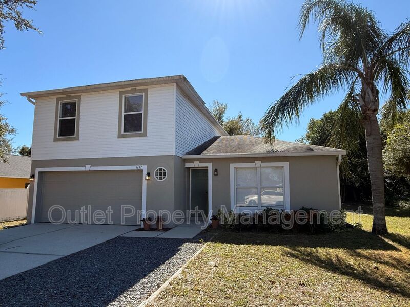 Deltona House: 1437 Dandelion Drive