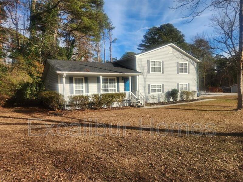 Lithonia House: 1682 Charmeth Road