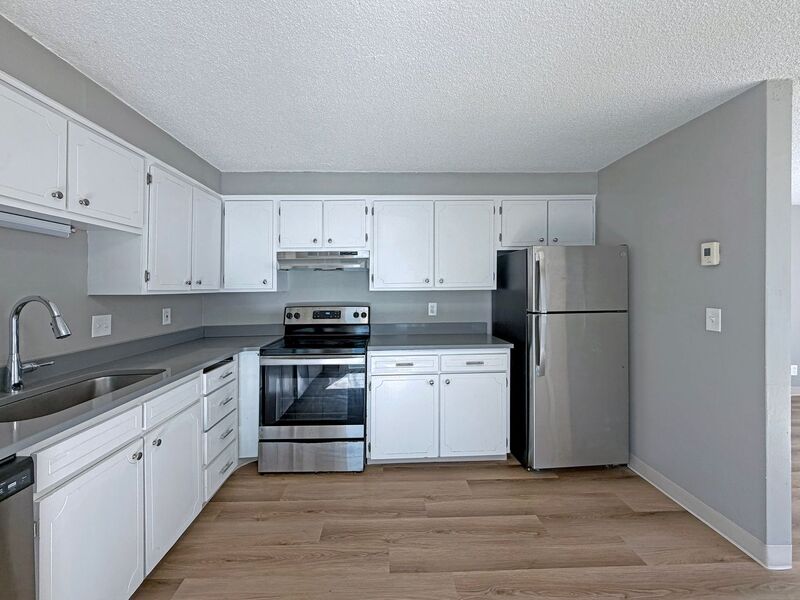 Photo 4 of rental home at 1109-A West 6th Avenue