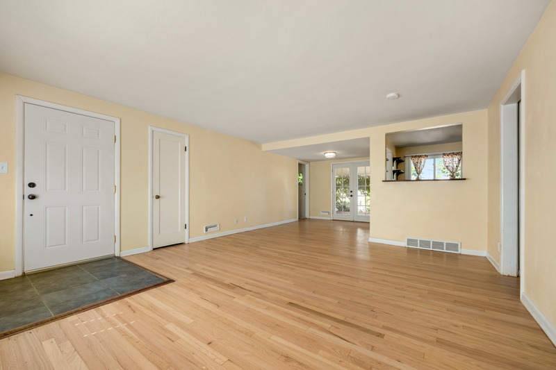Colorado Springs House: 2140 Robin Drive
