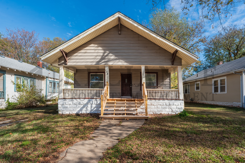 Wichita House: 238 South Estelle Street