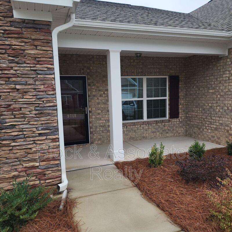High Point House: 3718 Copper Ct