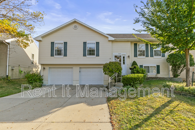 Bellevue House: 2605 Arrowhead Ln.