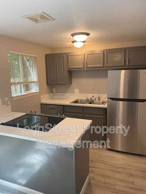 Beaverton Condo: 4085 SW 160th Ave