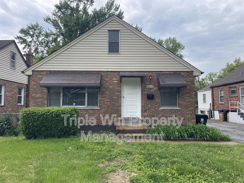 Saint Louis House: 6918 Etzel Ave